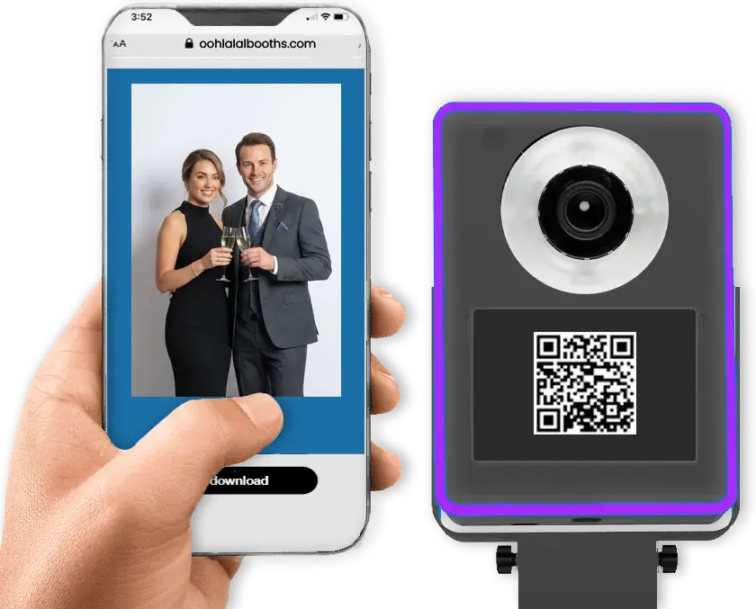 glam photo booth camera and phone showing instant QR code photo download at an Arizona event