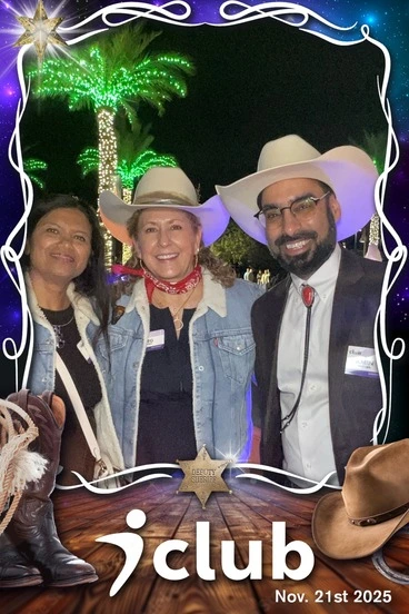 roaming-photo-booth-western-themed-event-arizona